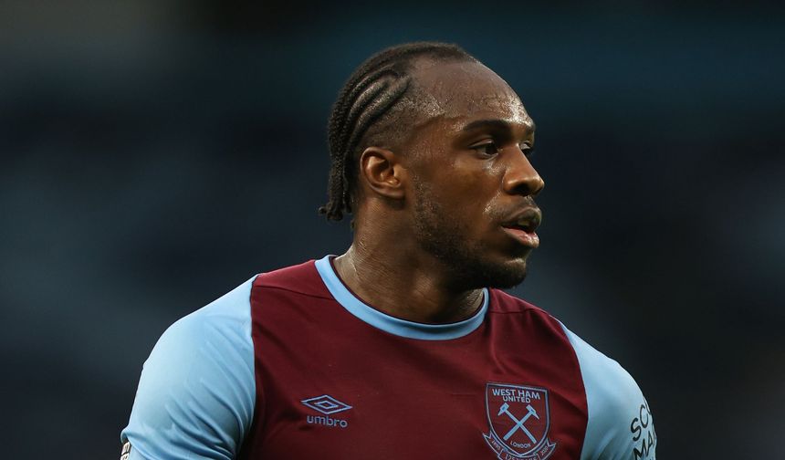 Ünlü futbolcu Michail Antonio trafik kazası geçirdi