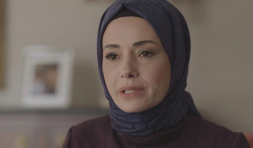 Levent, Aziz’in geçmişine dair önemli bir bilgiye ulaşırken Aziz’in gerçek yüzünü keşfeden Cüneyd, düşmanını tuzağa çekmeye karar verir. Meryem ise ömür boyu sırtına yüklenen dertlerle yüzleşmek adına cesur bir adım atar. Ancak zorla evlendirilmek istenen Melike’nin kayboluşu ilk sahura hazırlanan dergahı karıştırırken Meryem’in travmalarını da yeniden canlandıracaktır.