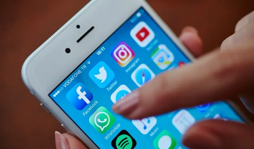 WhatsApp’tan devrim niteliğinde yenilik: Üçüncü tik dönemi başladı!