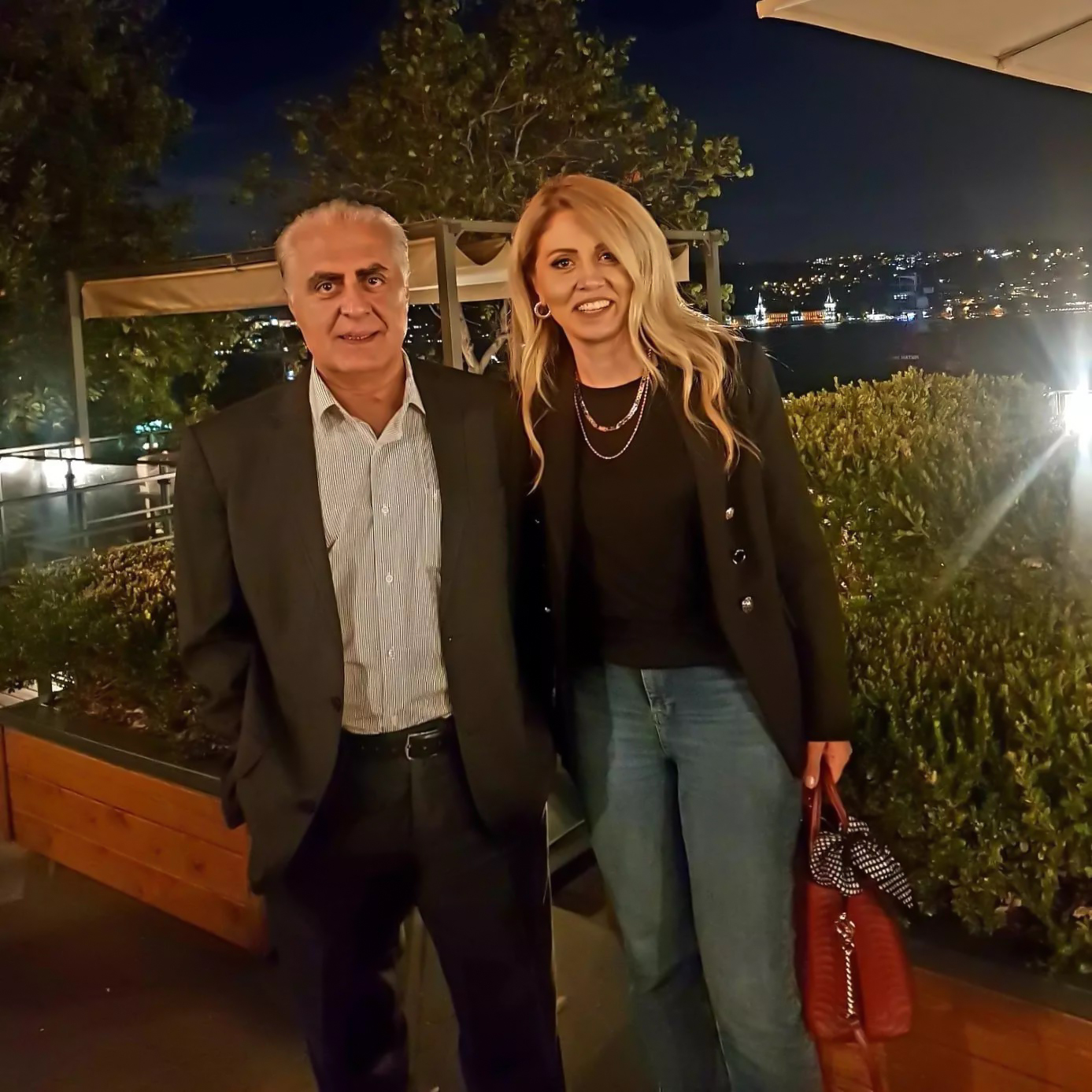 hülya kuran ve ailesi (3)