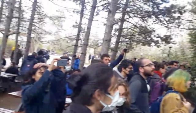 odtü öğrenciler ali babacan protesto