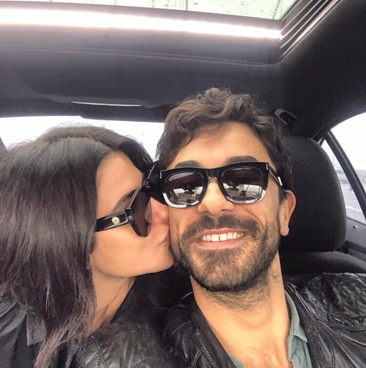 Ünlü oyuncu Gökhan Alkan'la evlilik hazırlığı yaparken kısa süre önce ilişkisini sonlandıran Nesrin Cavadzade, bu sefer sürpriz bir isimle anıldı.