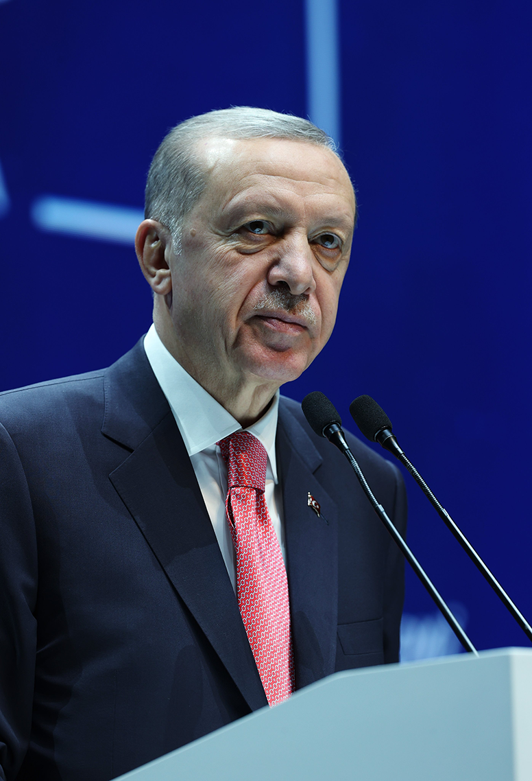 Cumhurbaşkanı Erdoğan Sözleşmeliye Kadro 1