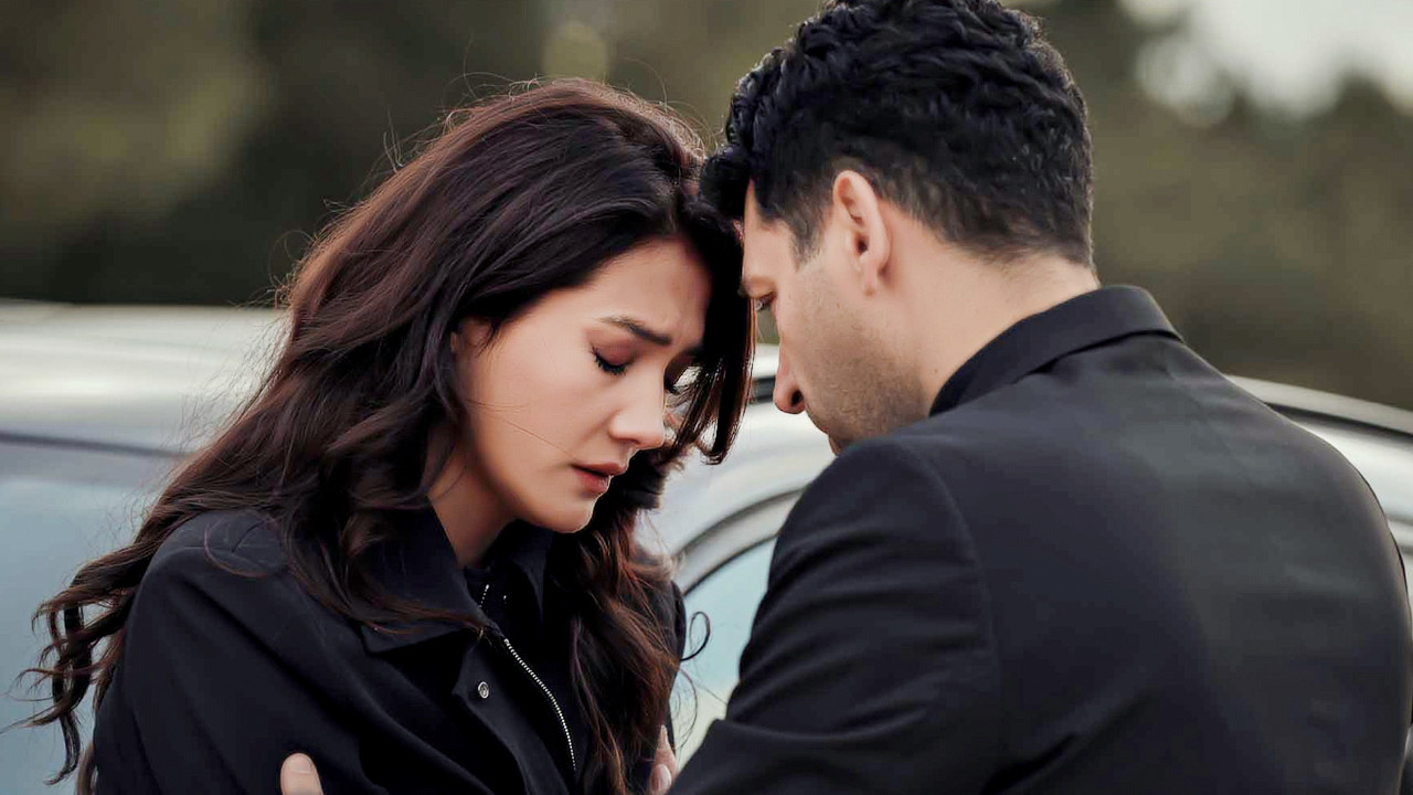 Murat Yıldırım Ve Aybüke Pusat Manşet