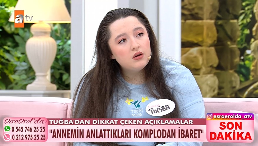 Yurdagül Ve Esra Erol (2)