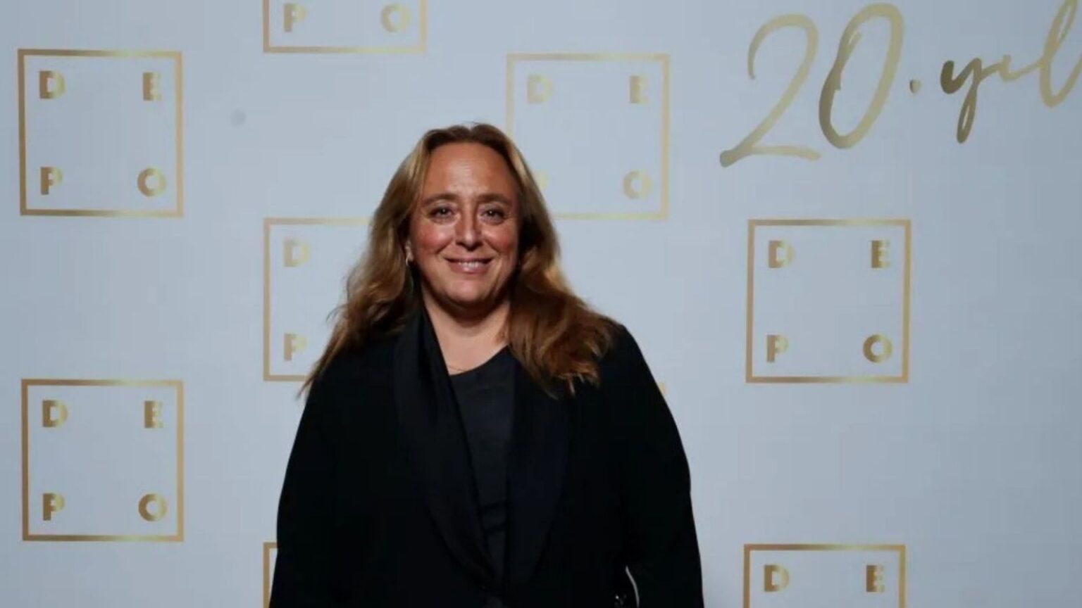 Ayşe Barım 7