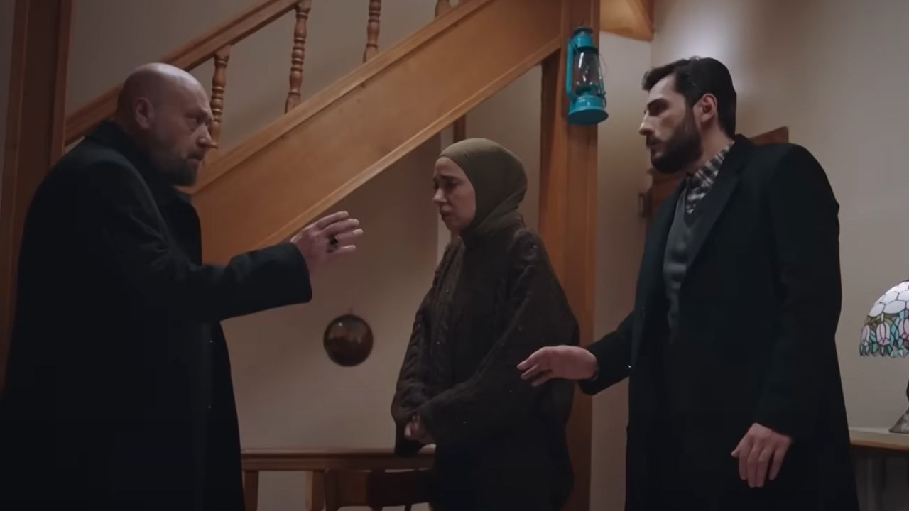 Kızılcık Şerbeti Detay 31